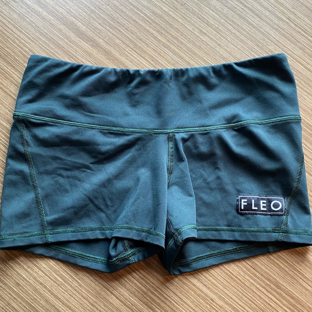 Fleo Shorts